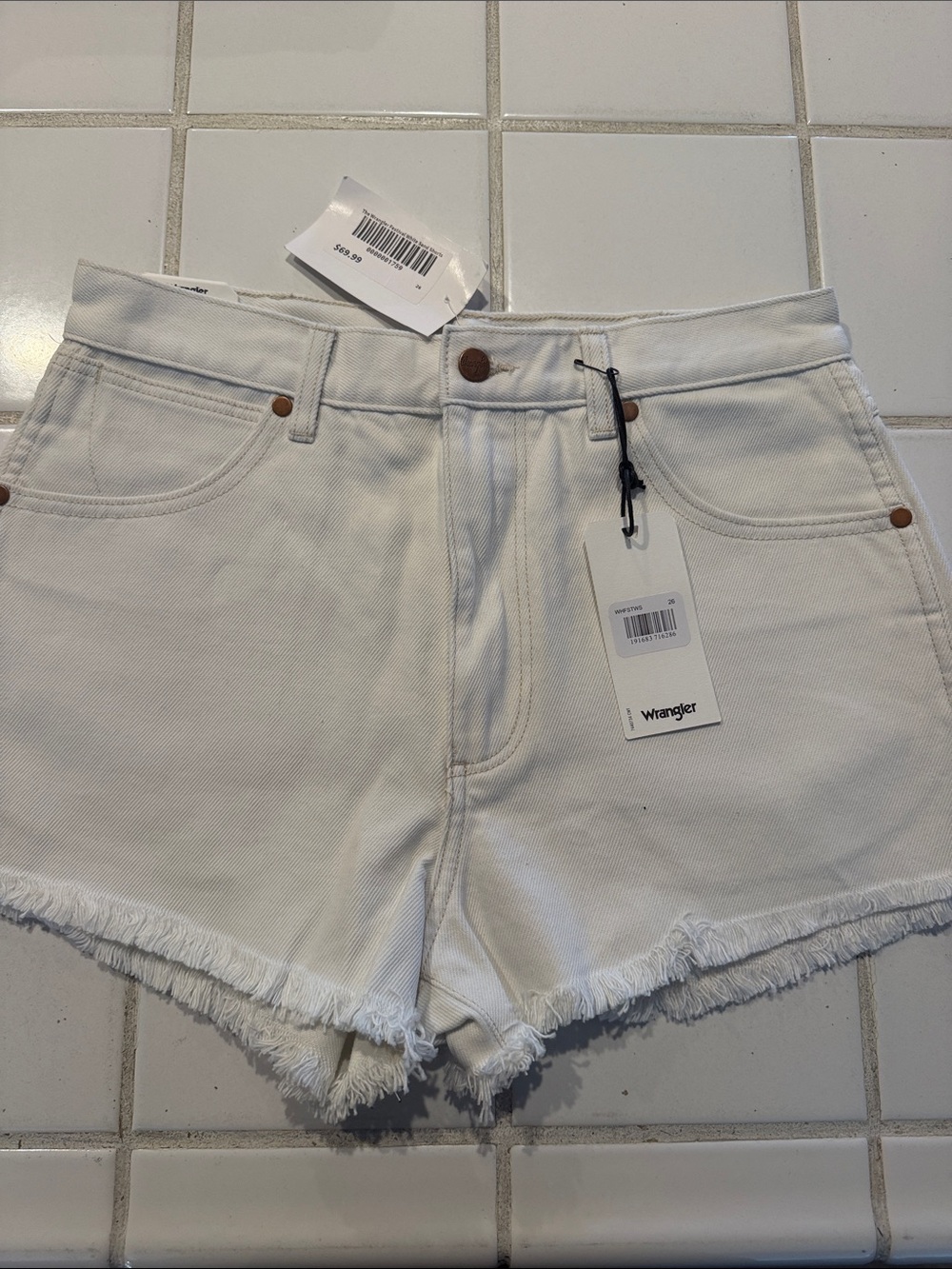 Wrangler White Frayed-Hem High-Rise Denim Shorts